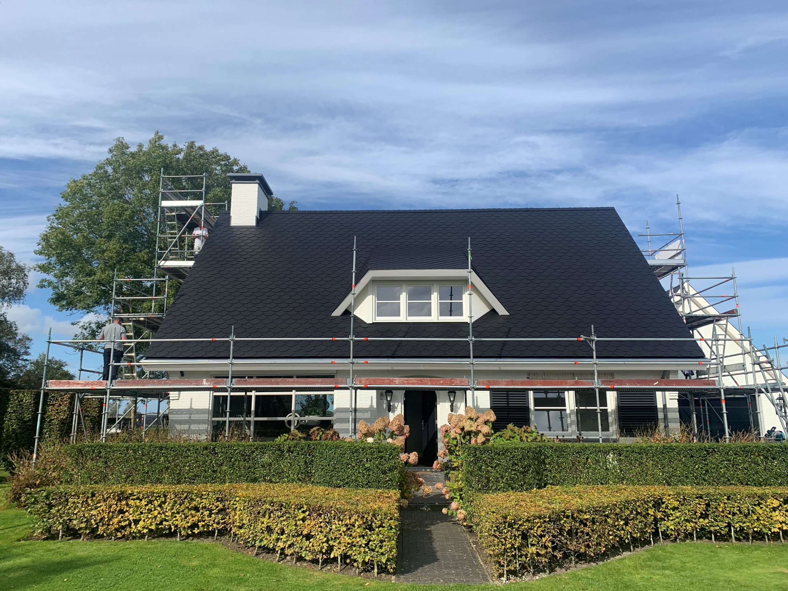 Vezelcement leien - reinigen en coaten (Yerseke)