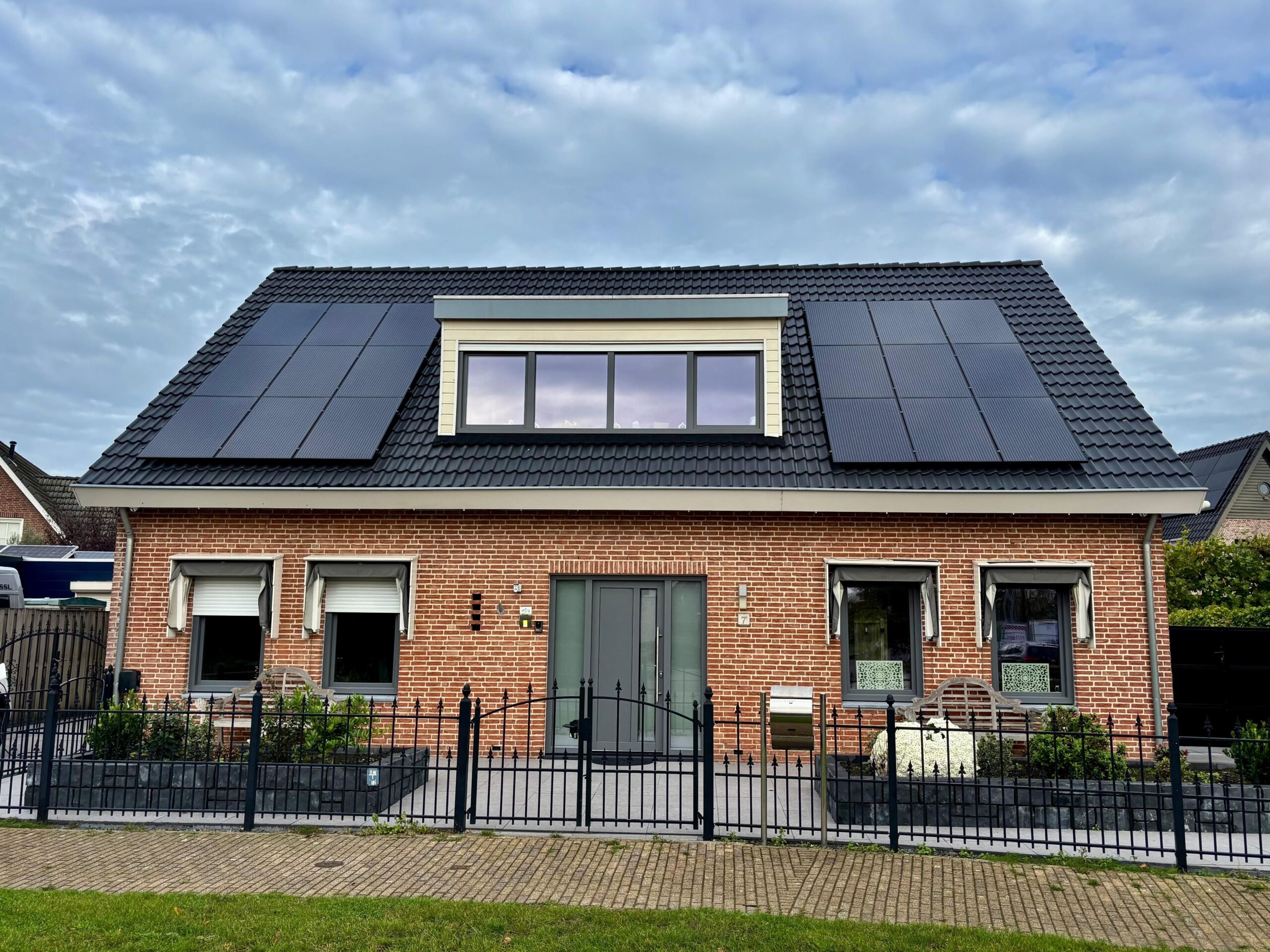 Dak reinigen en coaten - Halsteren